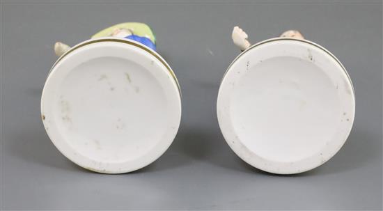 Two Chamberlains Worcester porcelain figures of Madame Vestris, c.1830, H.13.2cm and 13.5cm, some restoration